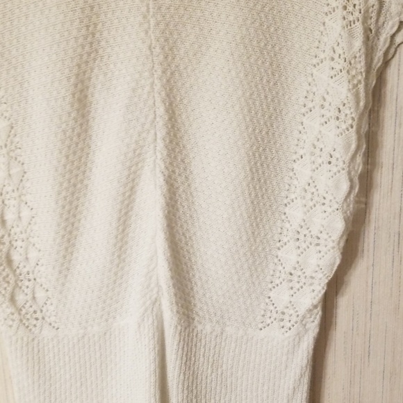 Womens top - Picture 2 of 4